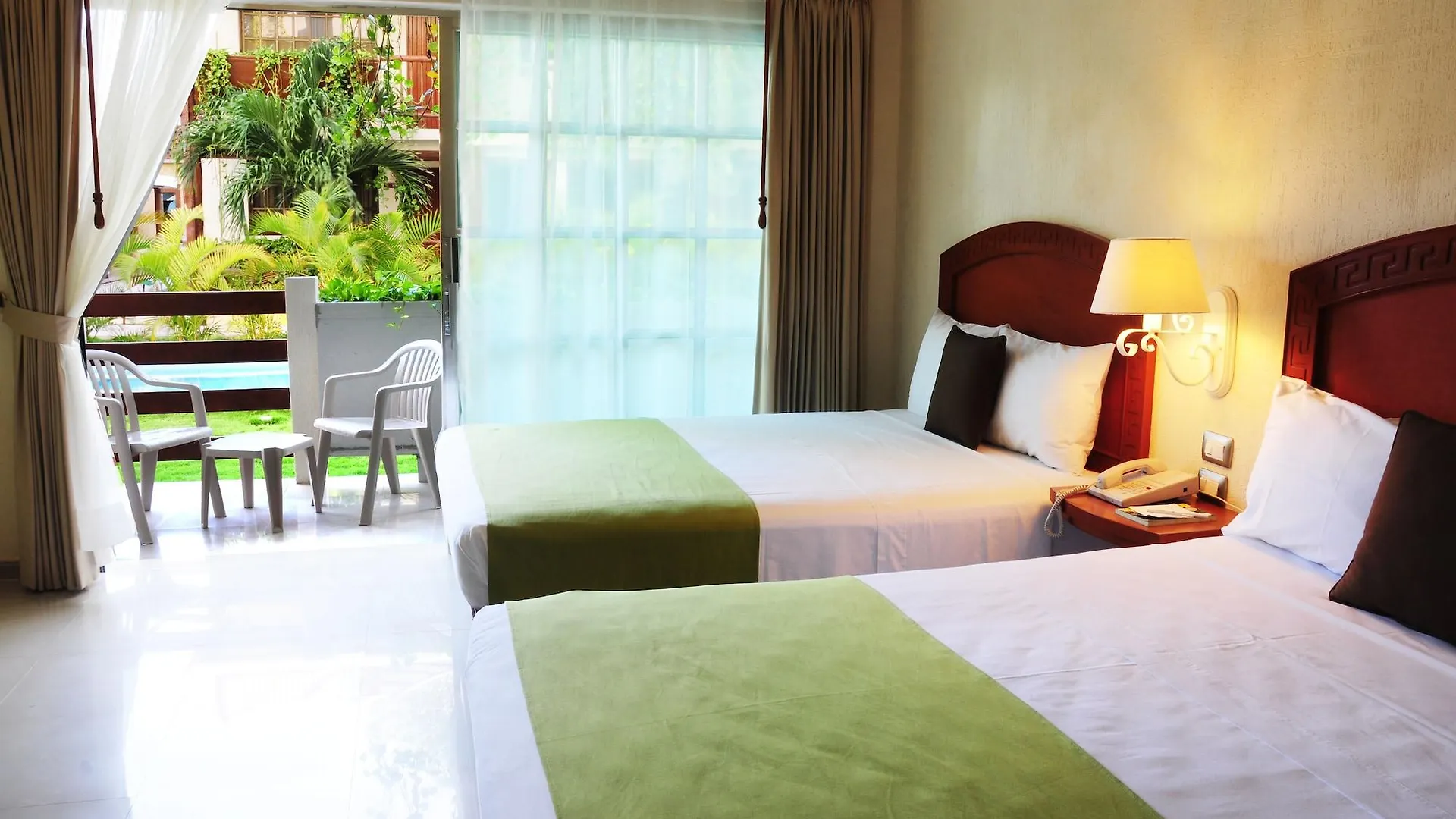 Hotel Posada Sian Kaan Playa Del Carmen Meksika